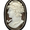 סיכת Cameo עתיקה במסגרת כסף – דיוקן קלאסי בגילוף יד